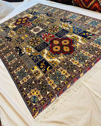 Kashmiri Design