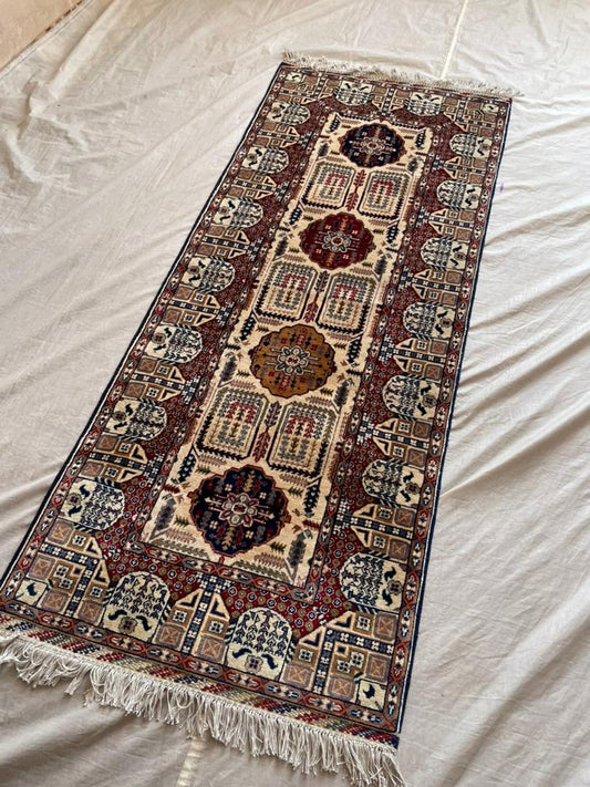 Gandemi New Design Runner