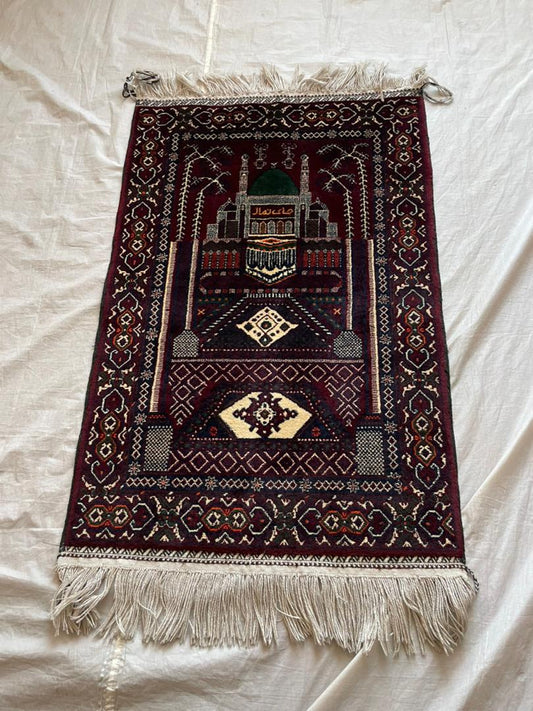 Paryer Rug