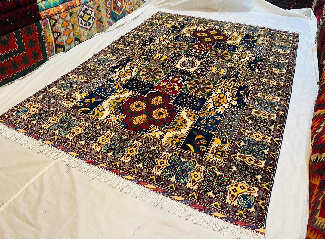 Kashmiri Design